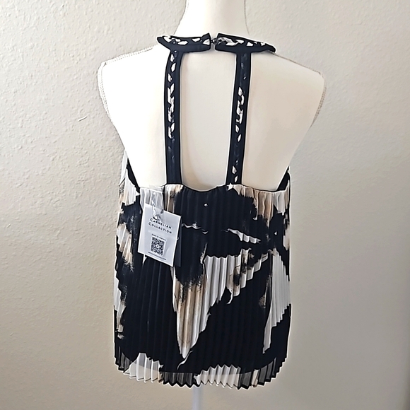 Adrienne Landau ONYX,Pleated Halter Top NWT. (Medium) - Picture 4 of 13